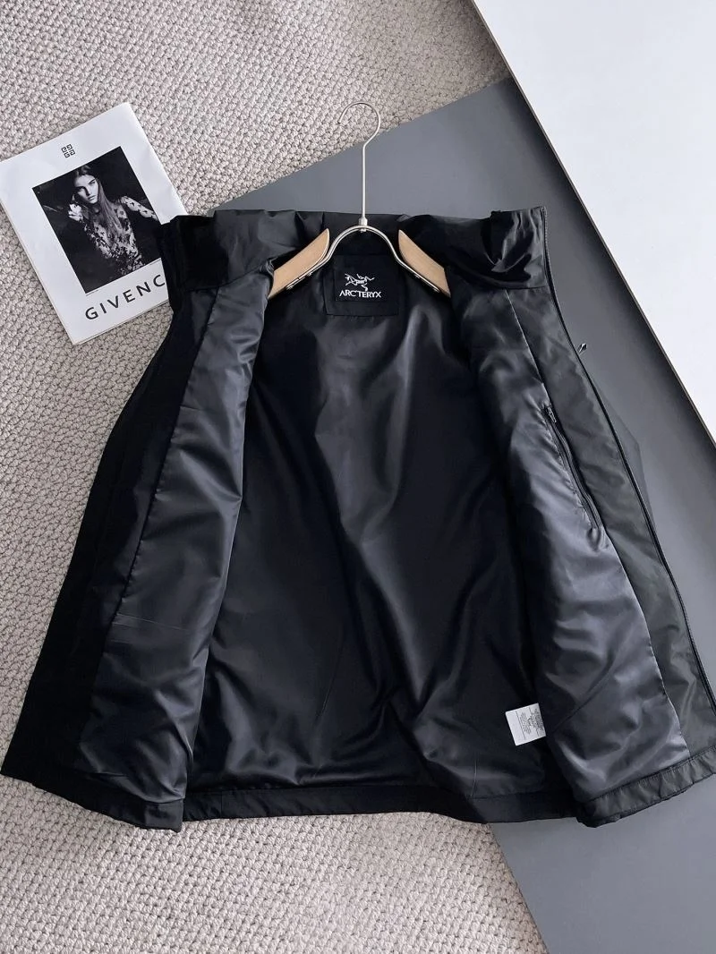 Arcteryx Outwear Resilient 163281