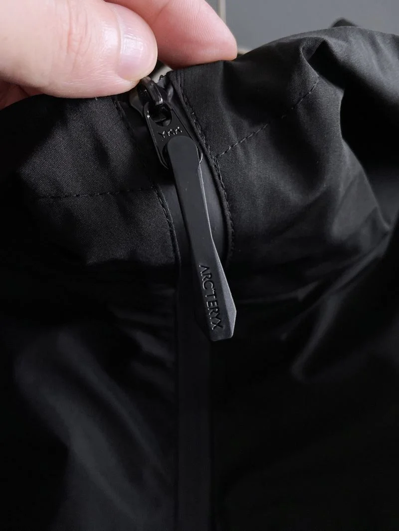 Arcteryx Outwear Resilient 163281