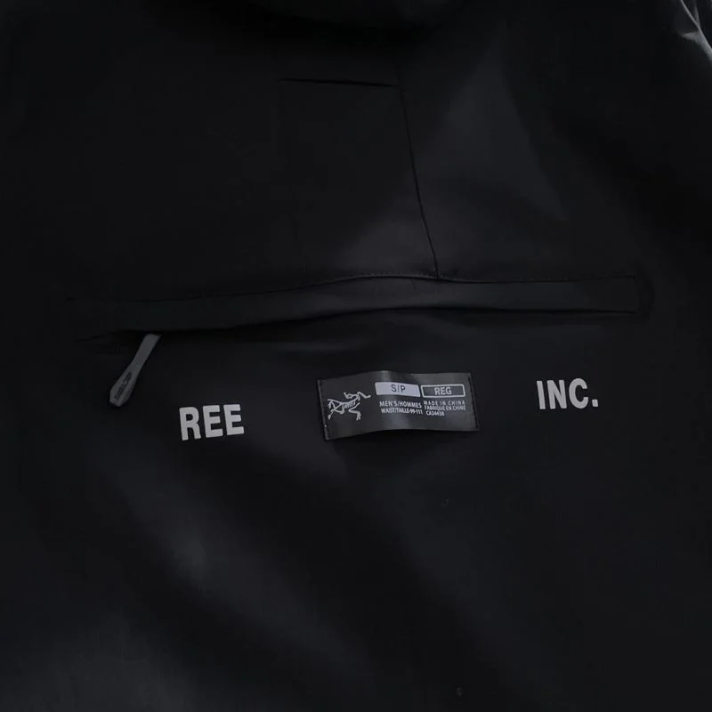 Arcteryx Outwear Premium 163271