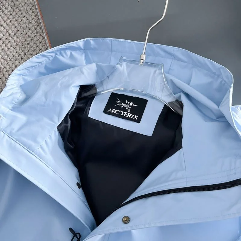 Arcteryx Outwear ZipUp 163260
