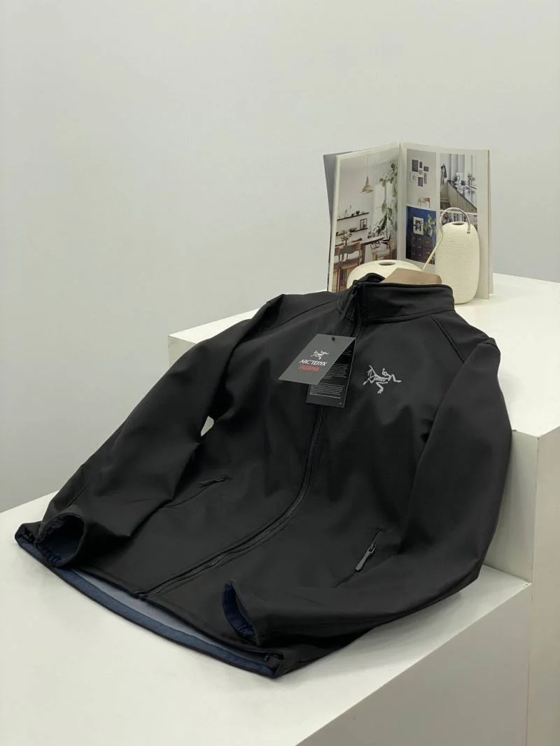 Arcteryx Outwear HighPerformance 163255