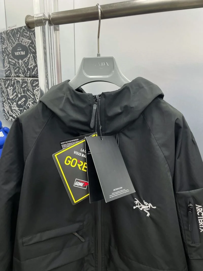 Flexible Arcteryx Outwear 163306
