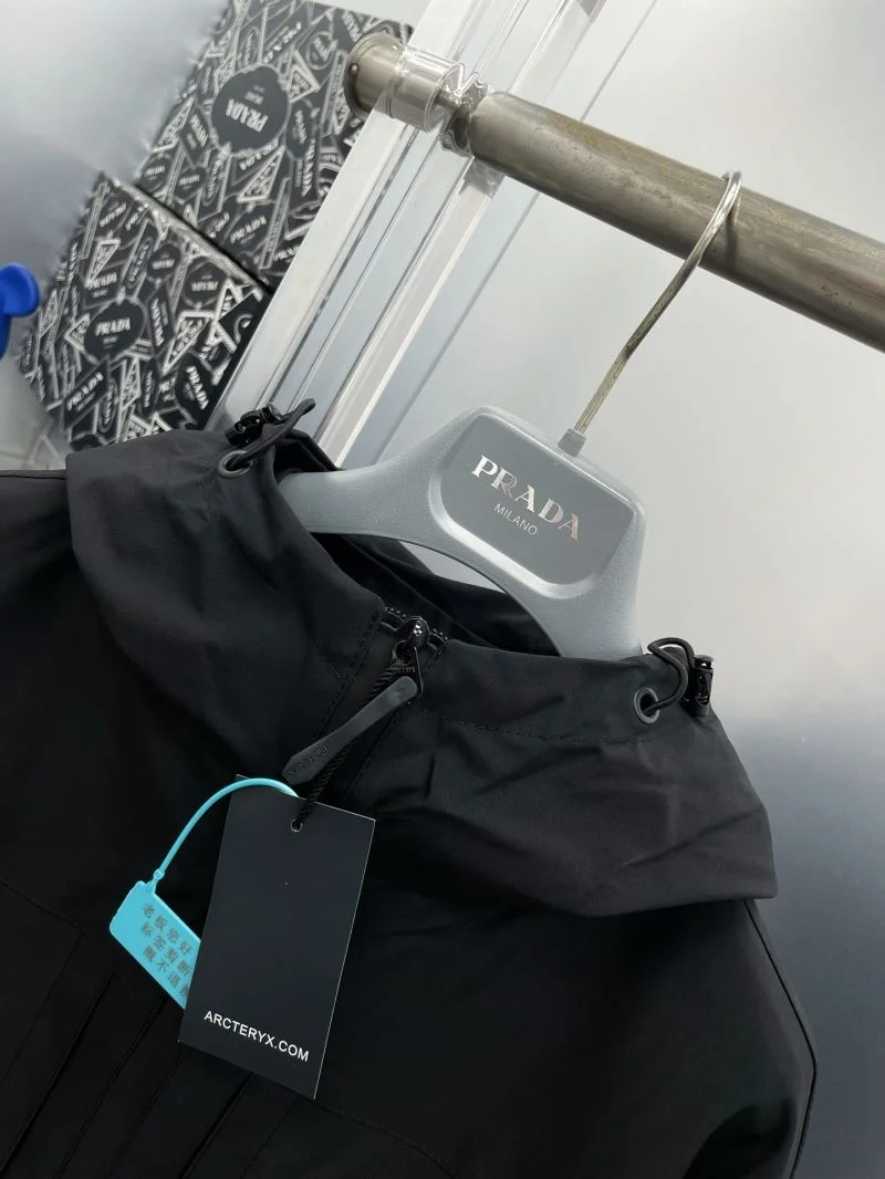 Affordable Arcteryx Outwear 163239