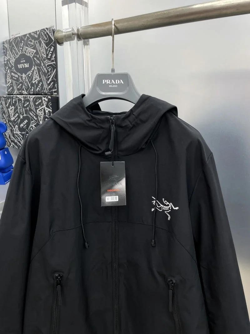Arcteryx Outwear ModernLook 163241