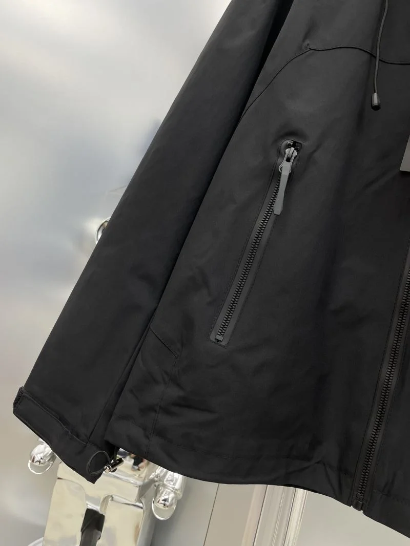 Arcteryx Outwear ModernLook 163241