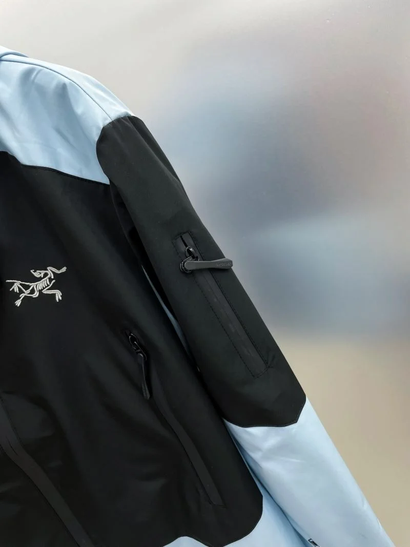 Arcteryx Outwear Effortless 163237