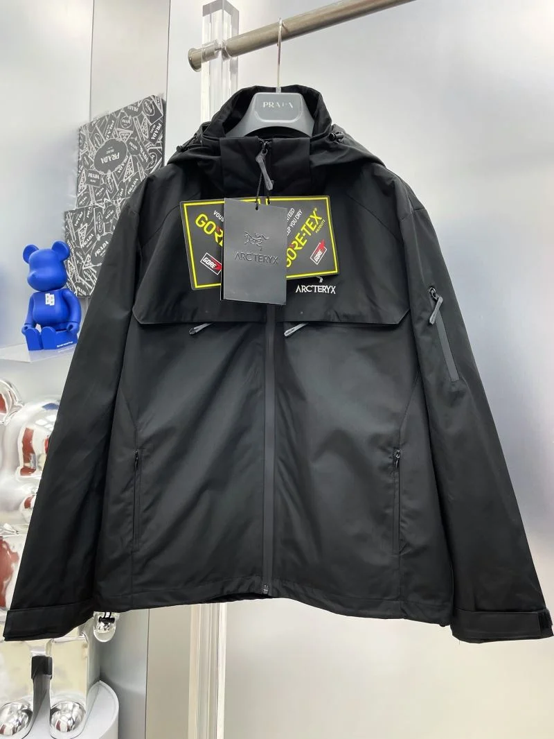 Arcteryx Outwear Upgraded 163236