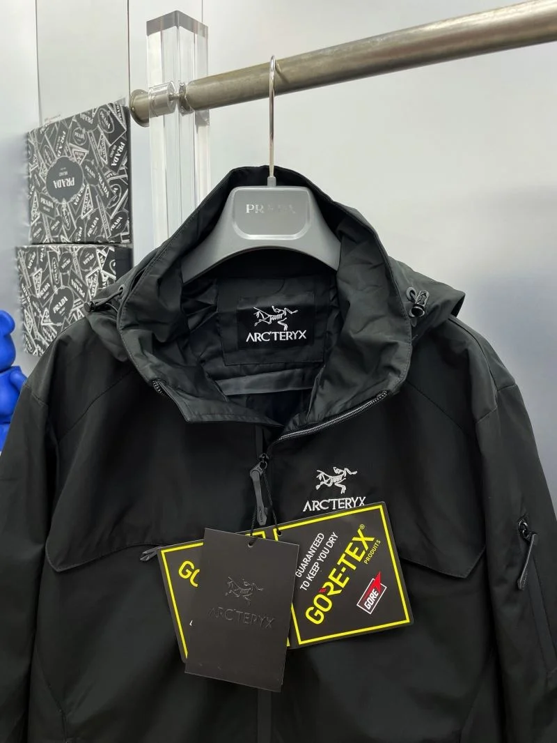 Arcteryx Outwear Upgraded 163236