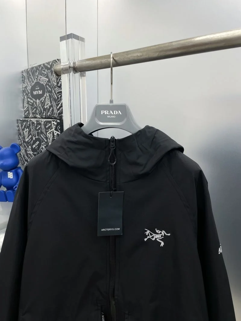 Arcteryx Outwear HighPerformance 163267