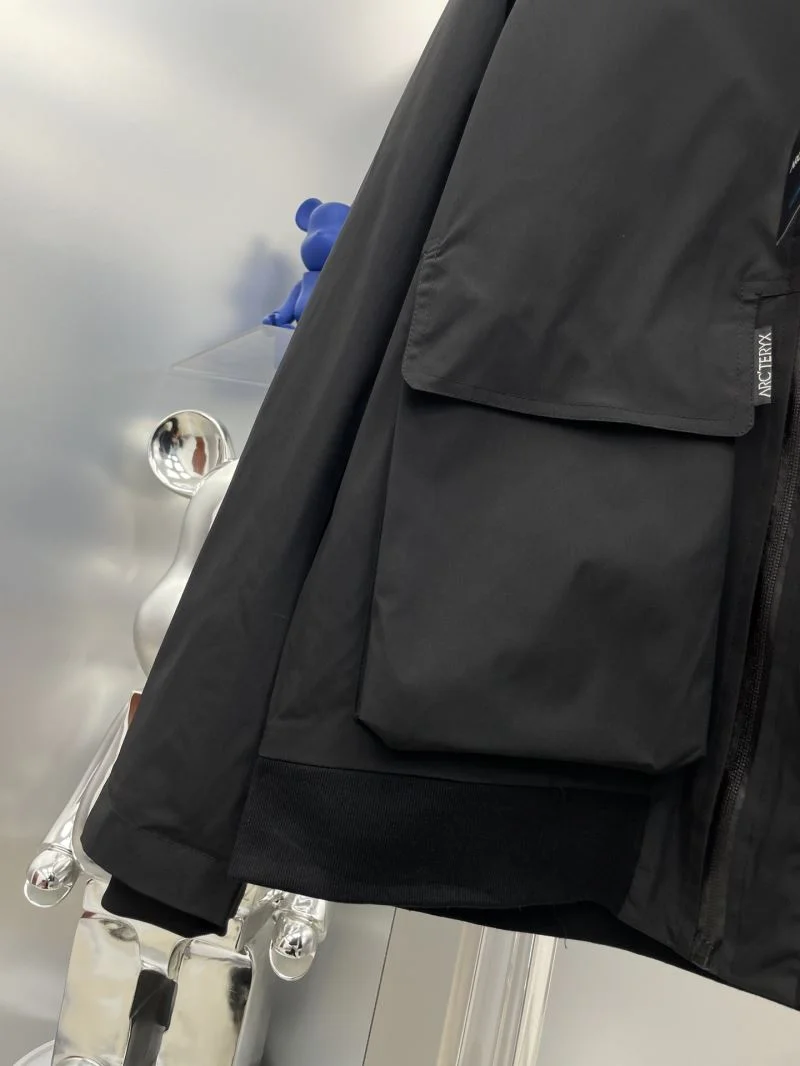 Arcteryx Outwear HighPerformance 163267