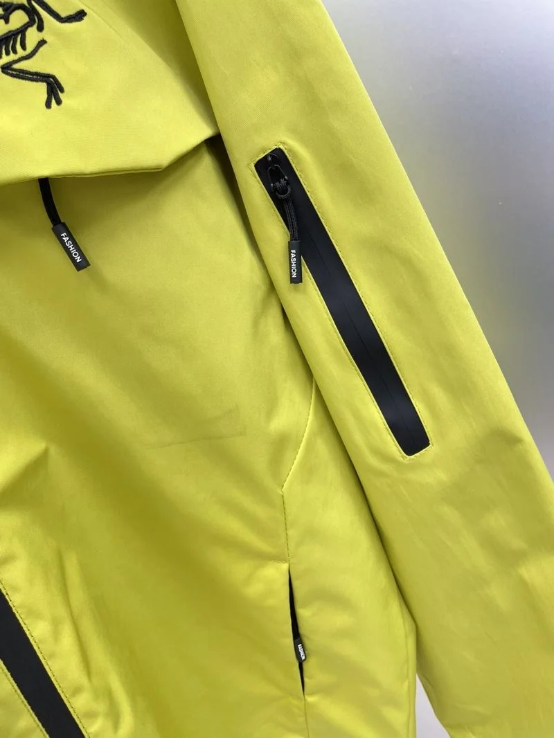Arcteryx Outwear Versatile 163230