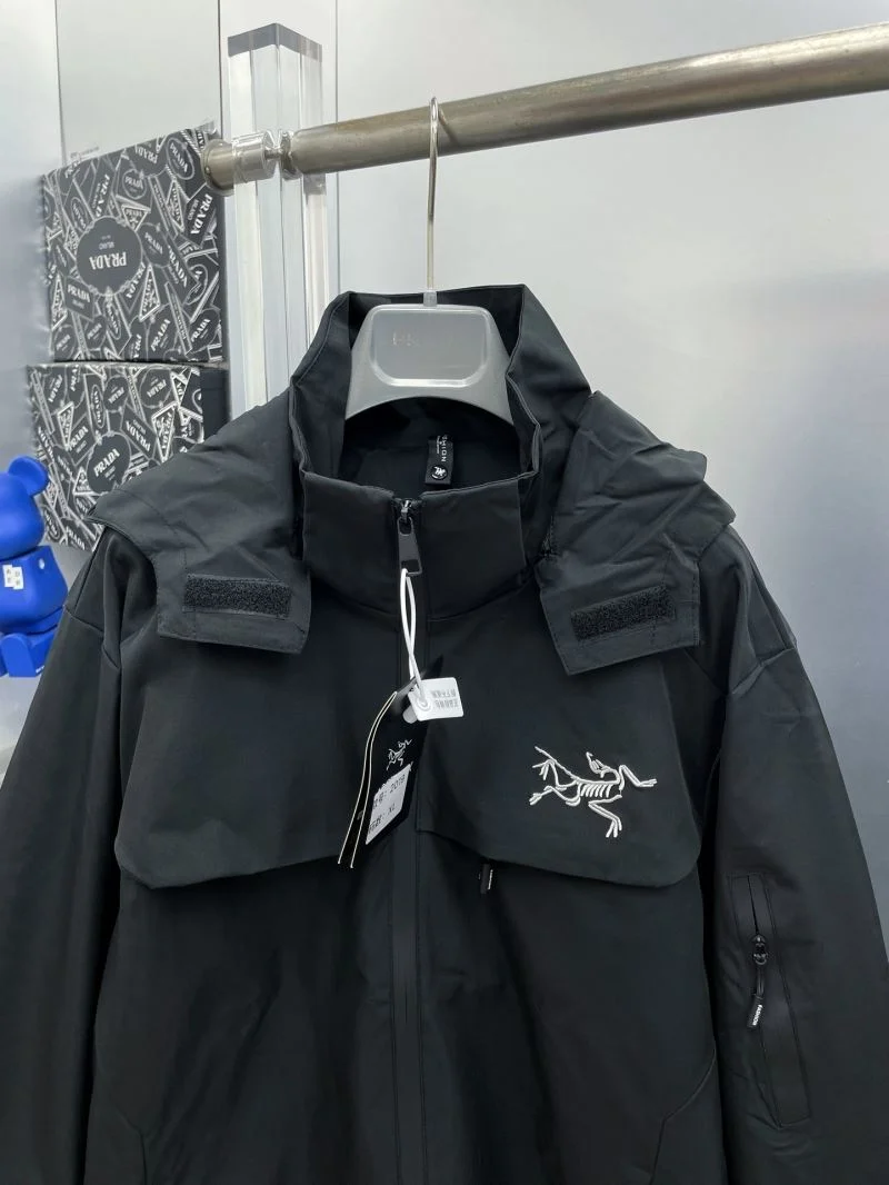 Refined Arcteryx Outwear 163223