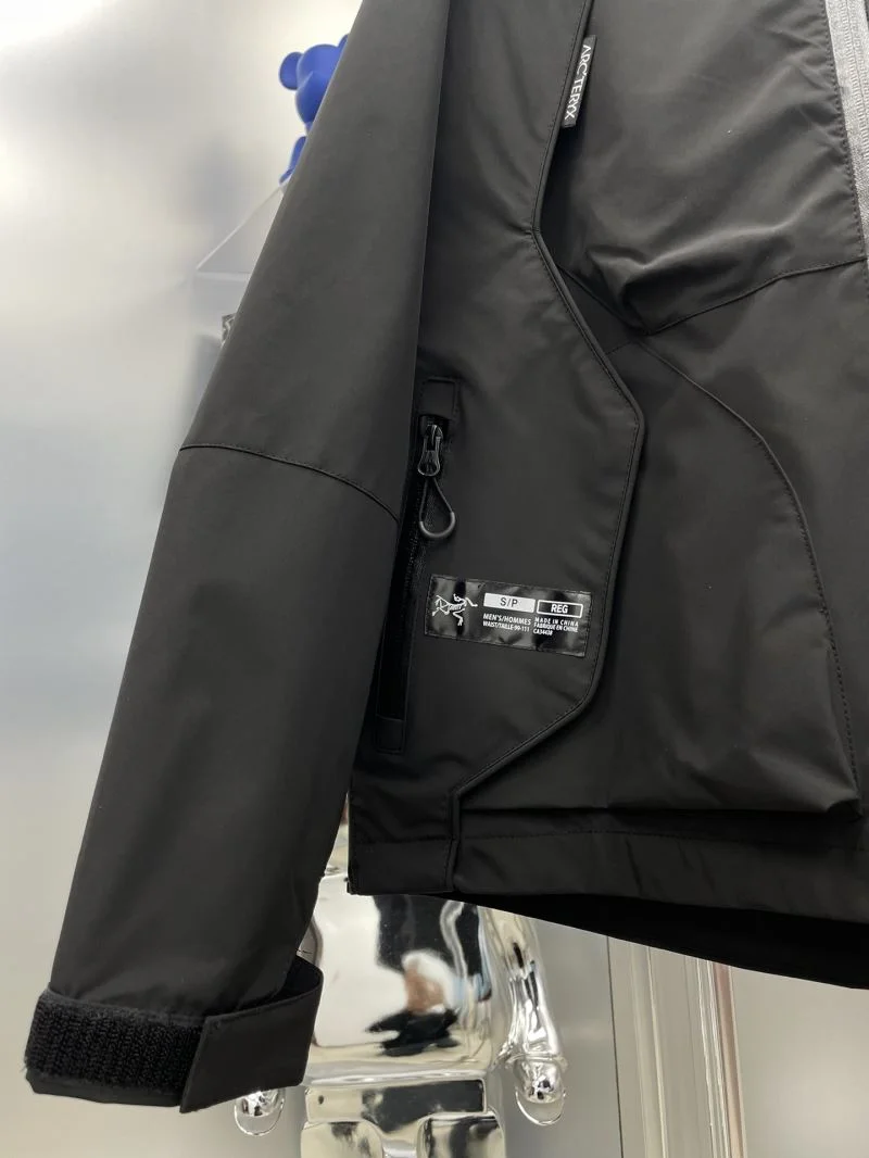 HighPerformance Arcteryx Outwear 163222