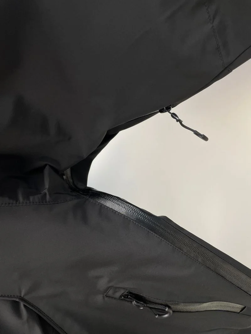 Arcteryx Outwear Sporty 163278