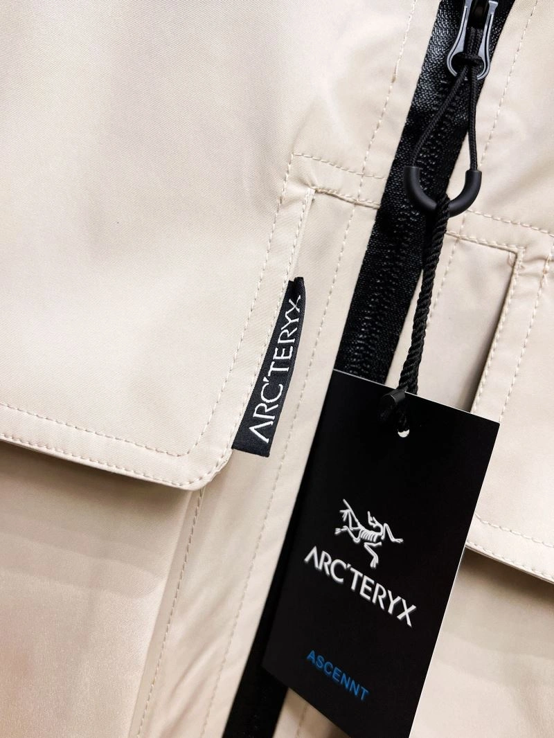 Arcteryx Outwear ComfortFit 162200