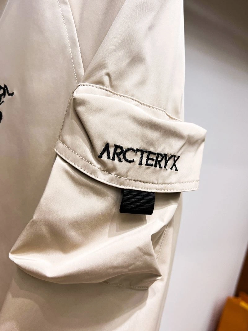 Arcteryx Outwear ComfortFit 162200