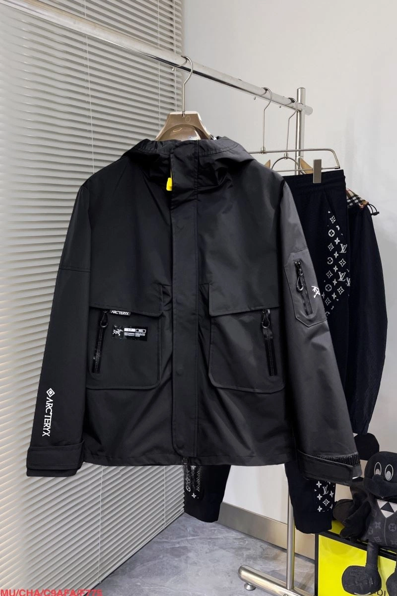 Arcteryx Outwear RelaxedFit 162194