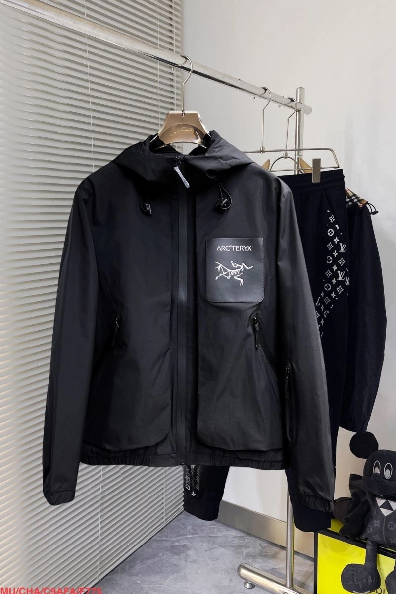Arcteryx Outwear FashionForward 162215