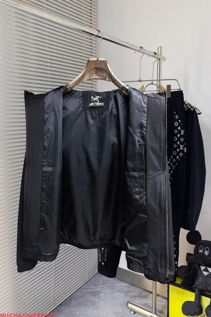 Arcteryx Outwear FashionForward 162215