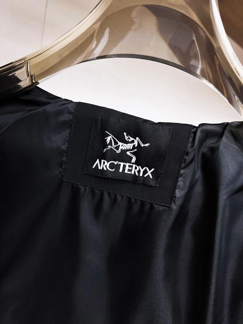 Arcteryx Outwear FashionForward 162215