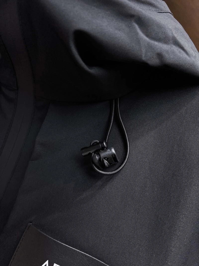 Arcteryx Outwear FashionForward 162215