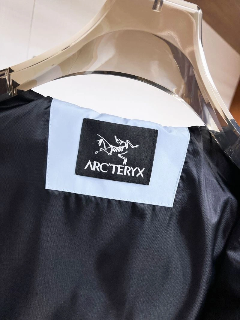Arcteryx Outwear Versatile 162191