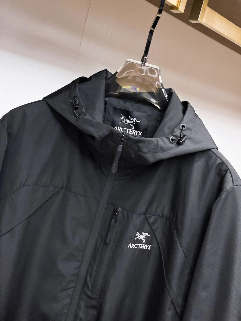 Arcteryx Outwear Lightweight 162188