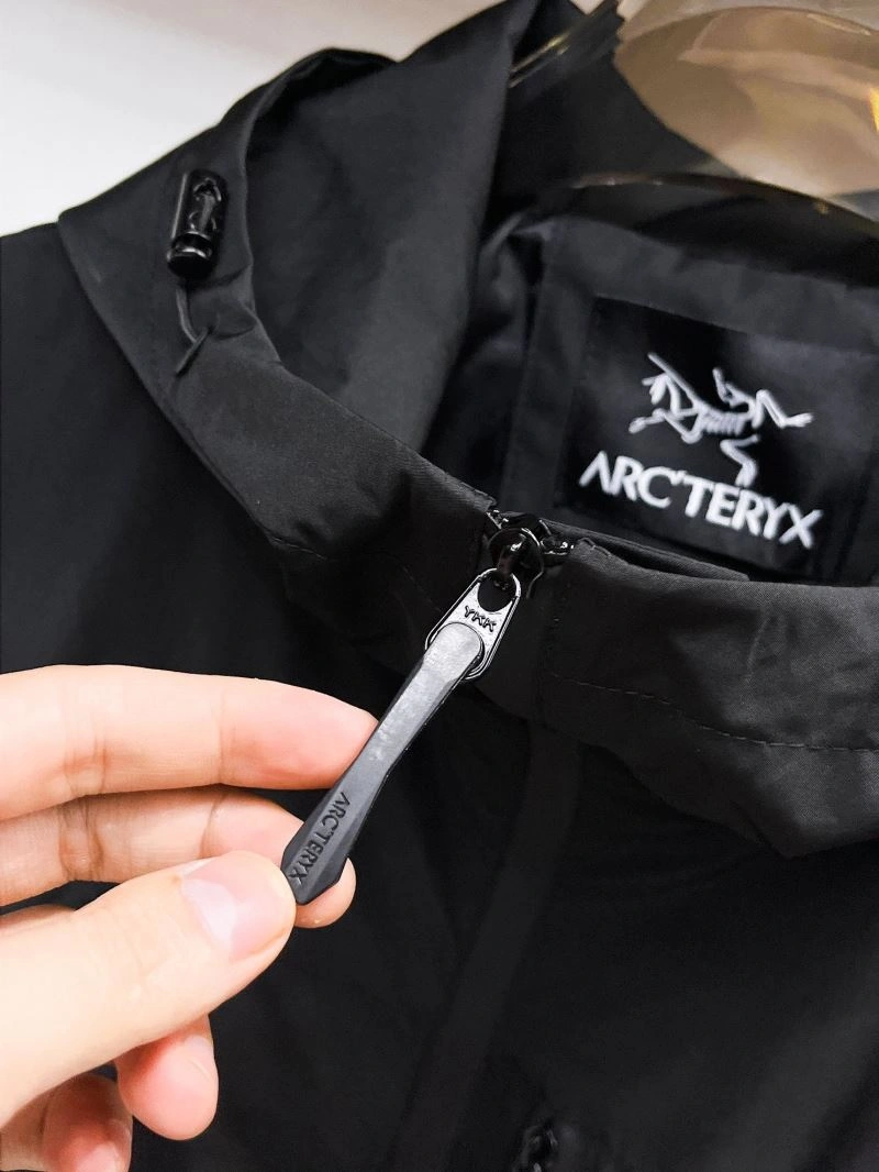 Arcteryx Outwear Lightweight 162188