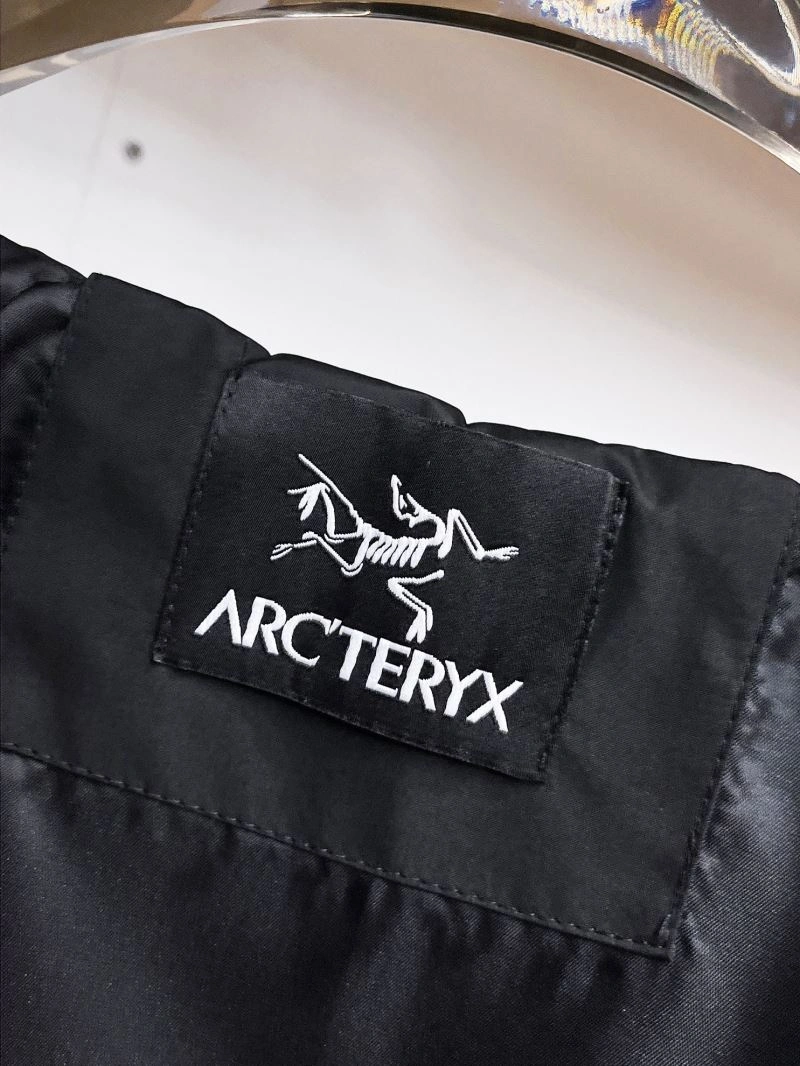 Arcteryx Outwear Lightweight 162188