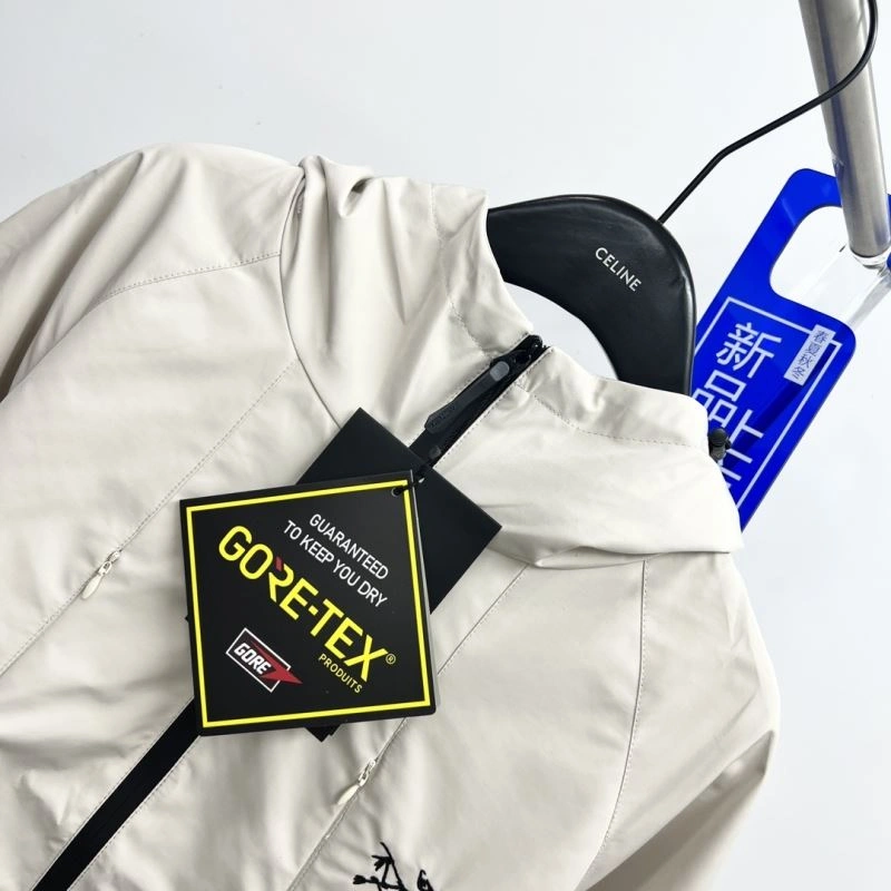 Reliable Arcteryx Outwear 162219