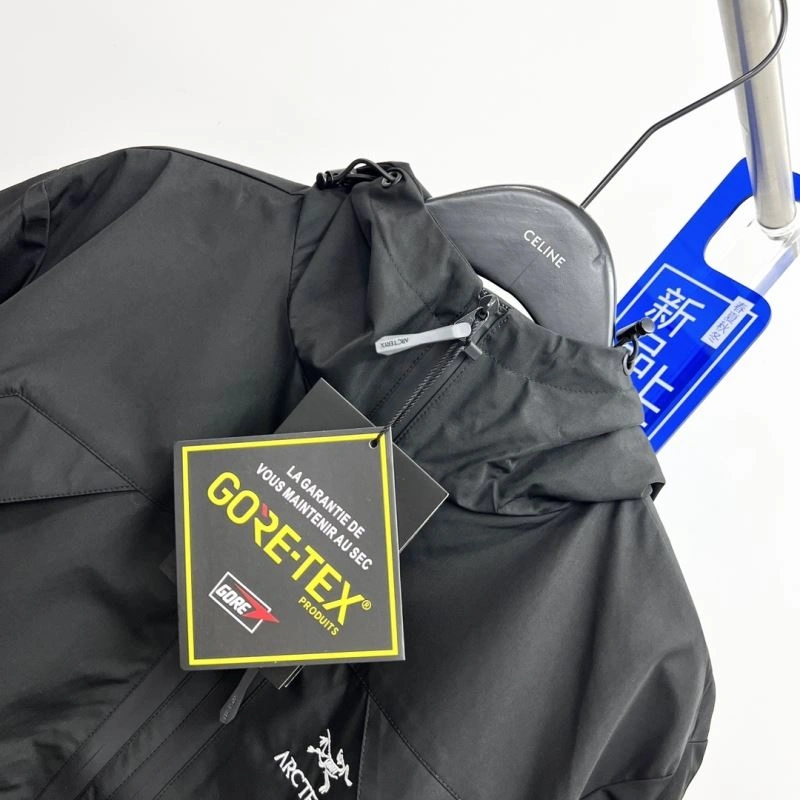 Arcteryx Outwear Classic 162190