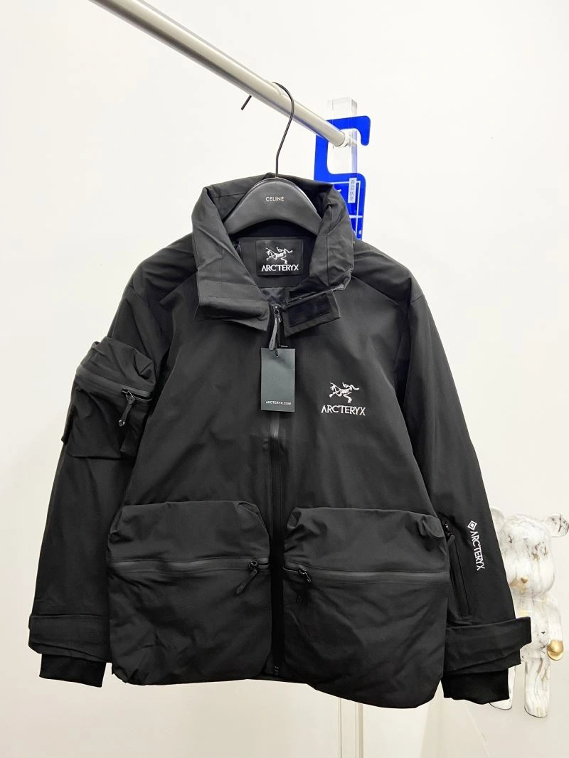 Arcteryx Outwear Sleek 162176