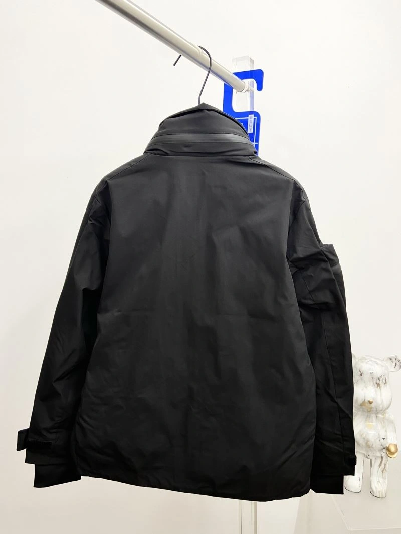 Arcteryx Outwear Sleek 162176