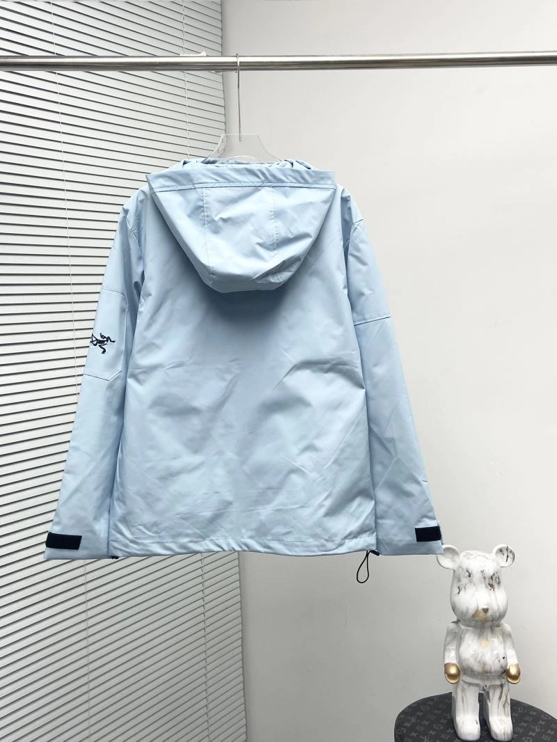 Arcteryx Outwear Stretchable 162244