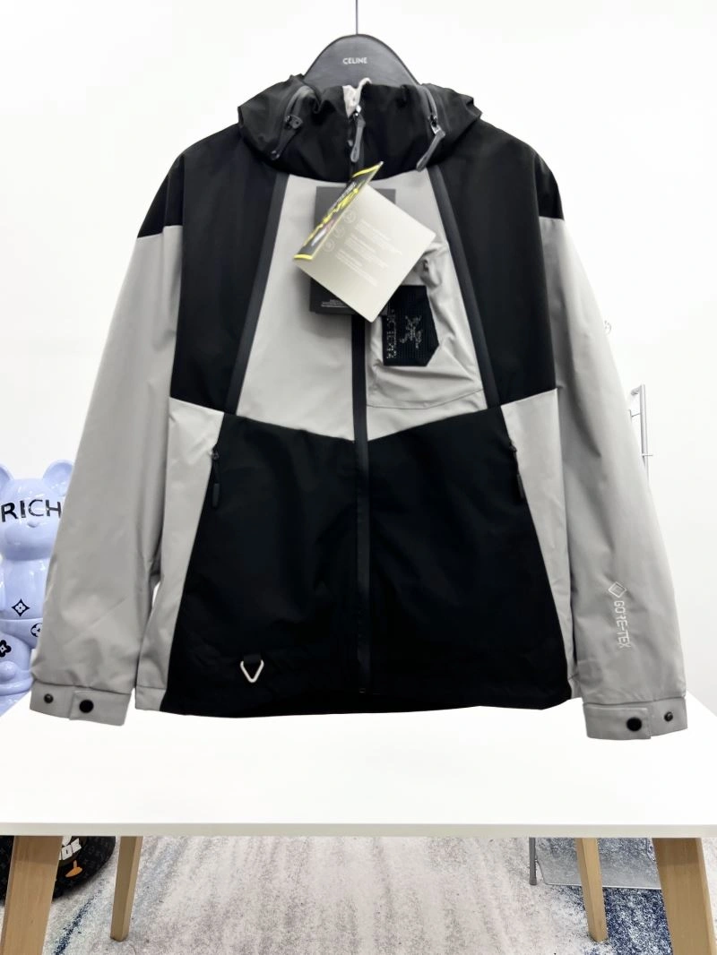Arcteryx Outwear QuickDry 162173
