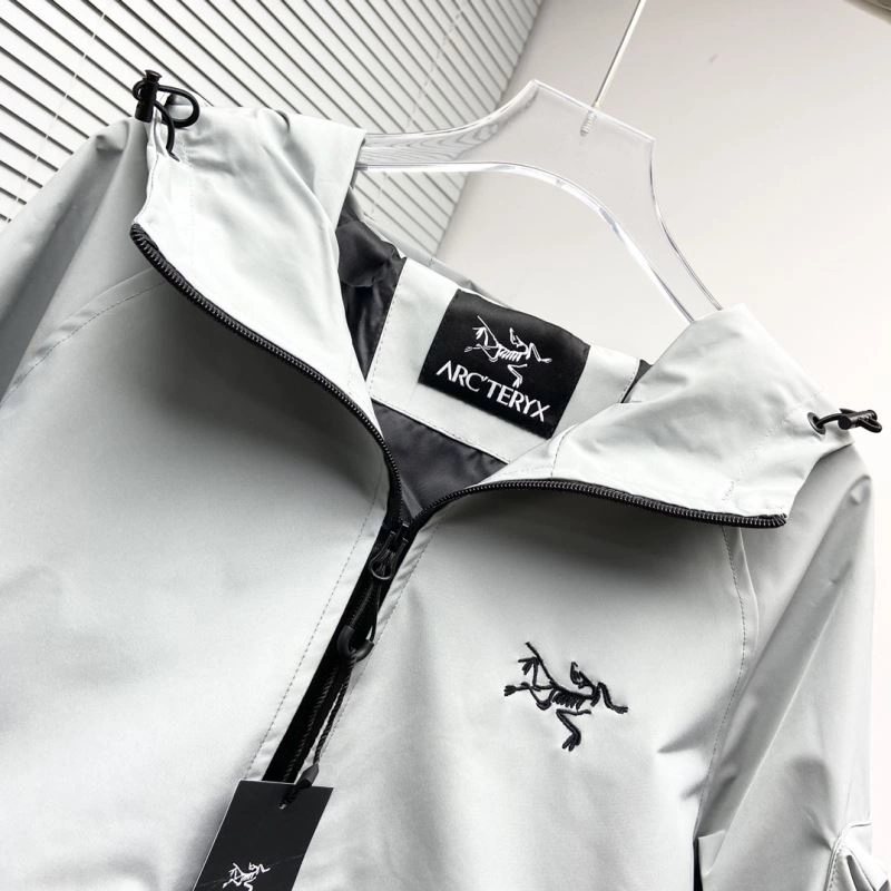 SportInspired Arcteryx Outwear 162171