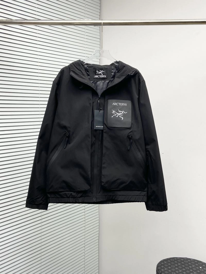 Versatile Arcteryx Outwear 162170