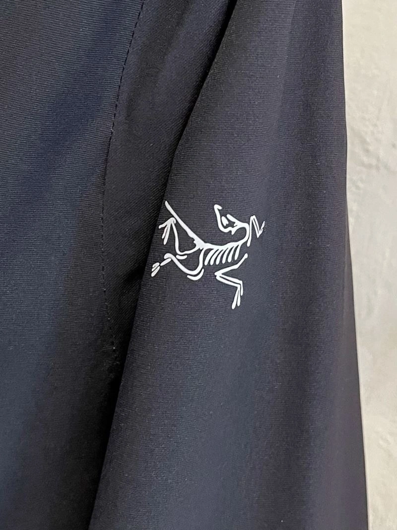ZipUp Arcteryx Outwear 162160