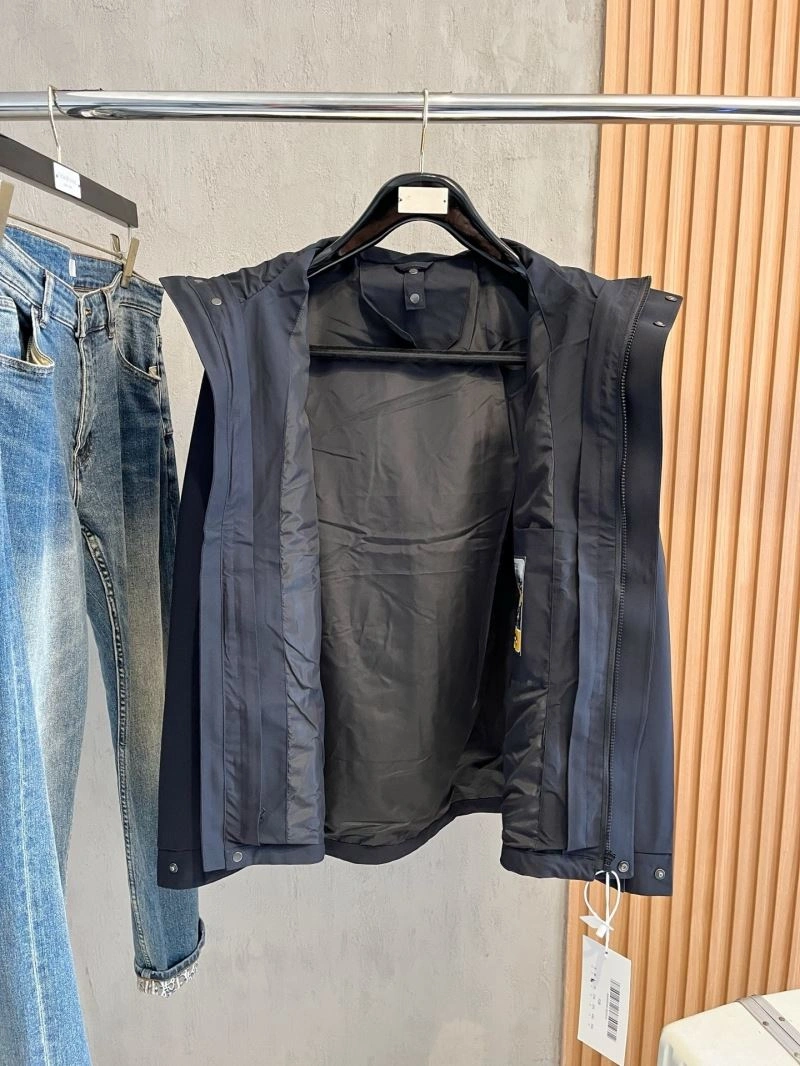 ZipUp Arcteryx Outwear 162160