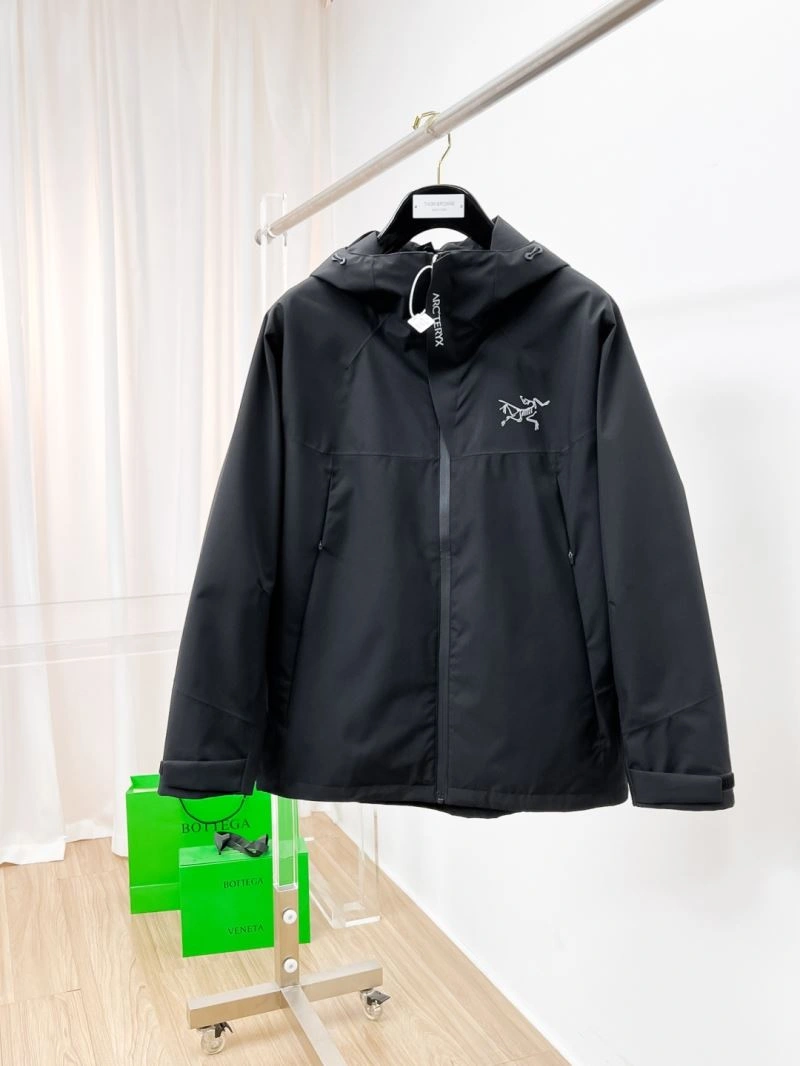 Resilient Arcteryx Outwear 162159