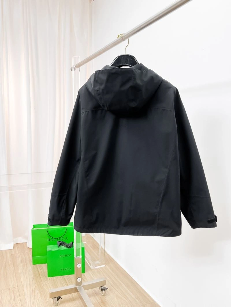Resilient Arcteryx Outwear 162159