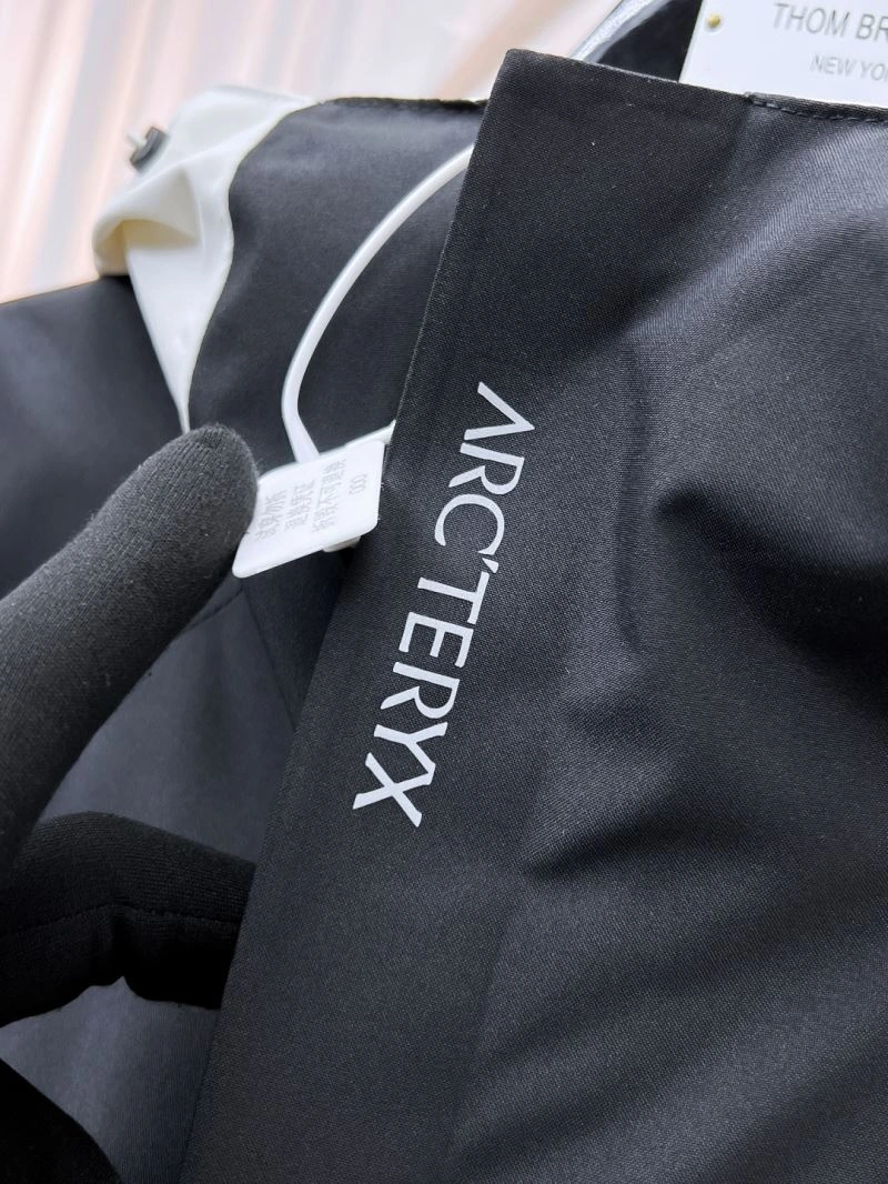 Tailored Arcteryx Outwear 162158