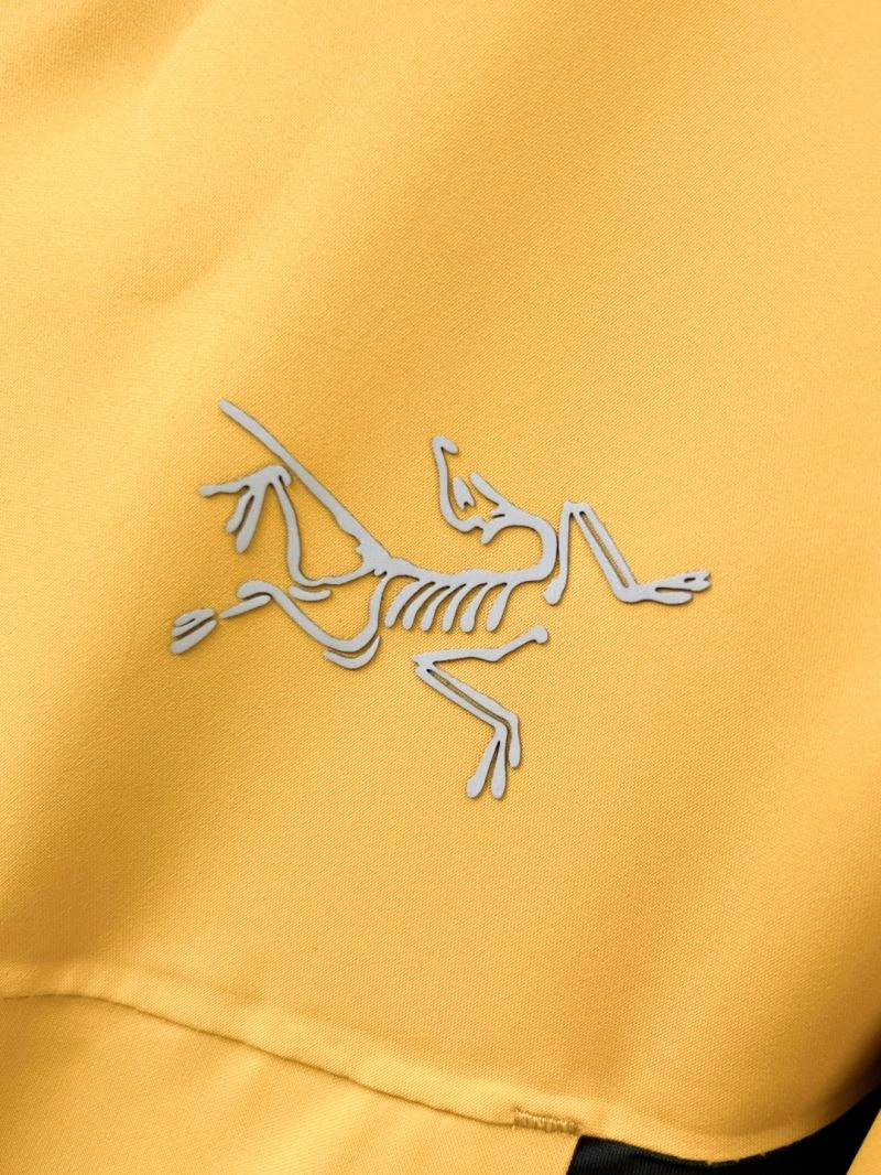 Bright Arcteryx Outwear 162149