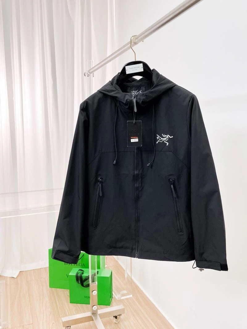 Vibrant Arcteryx Outwear 162183