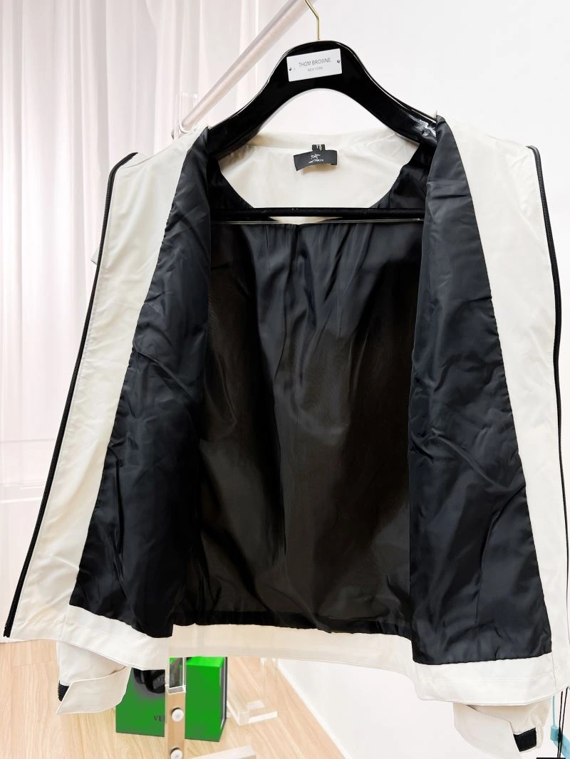 FreshLook Arcteryx Outwear 162143