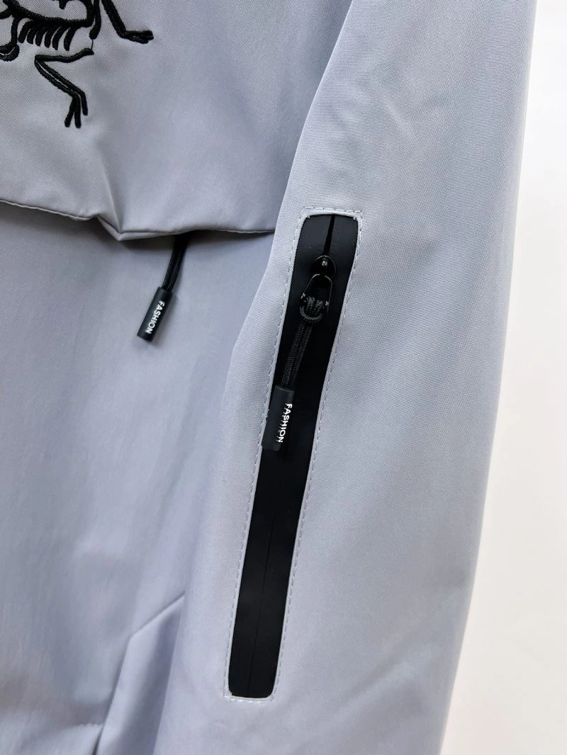 Arcteryx Outwear Classic 162137