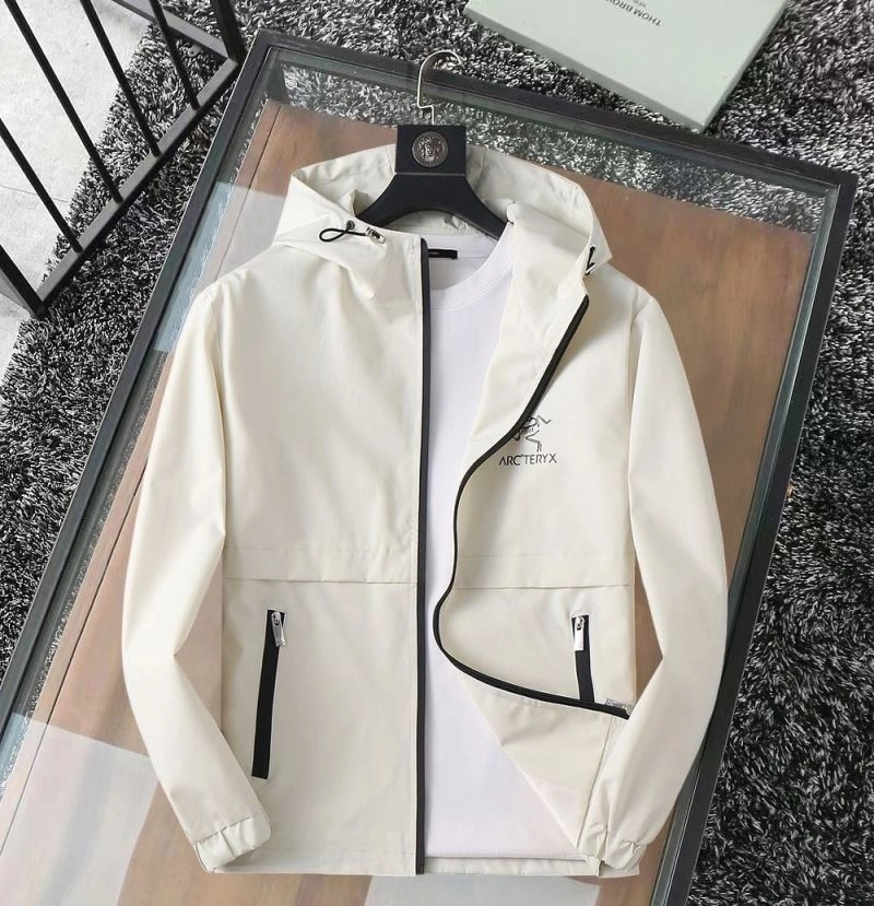 Arcteryx Outwear HighPerformance 162132