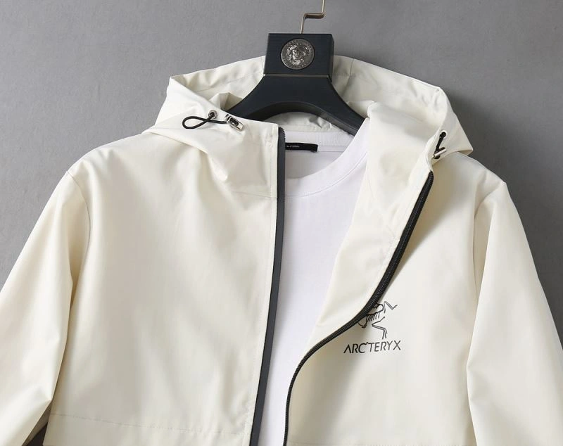 Arcteryx Outwear HighPerformance 162132