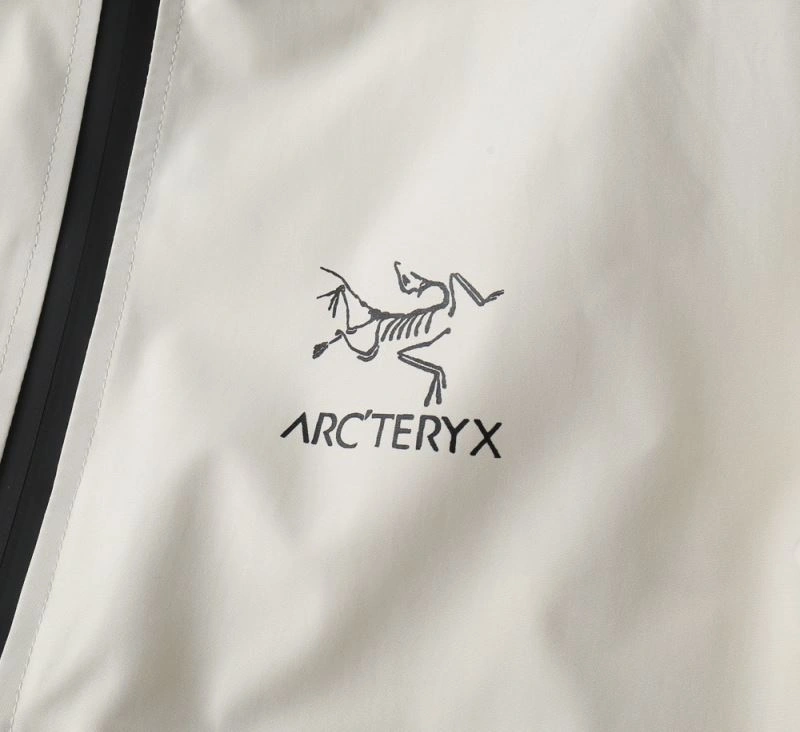 Arcteryx Outwear HighPerformance 162132