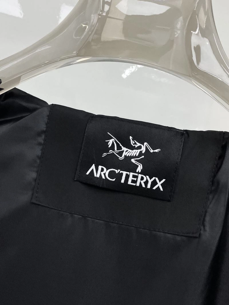 Arcteryx Outwear Bright 162123